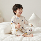 Ruimtereiziger kinderpyjama met astronauten en planeten print – airenso